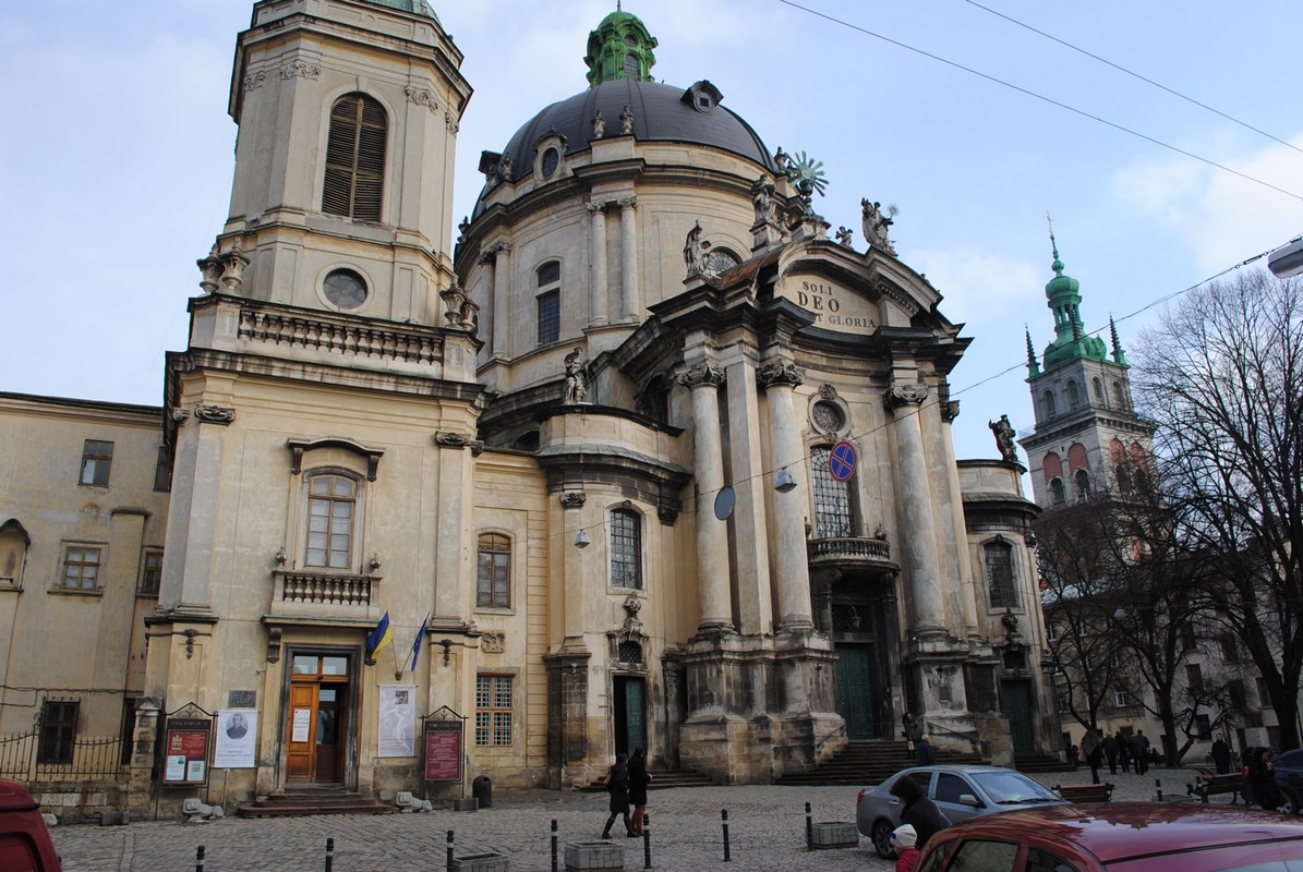 домініканський монастир, зняти квартиру Львів центр